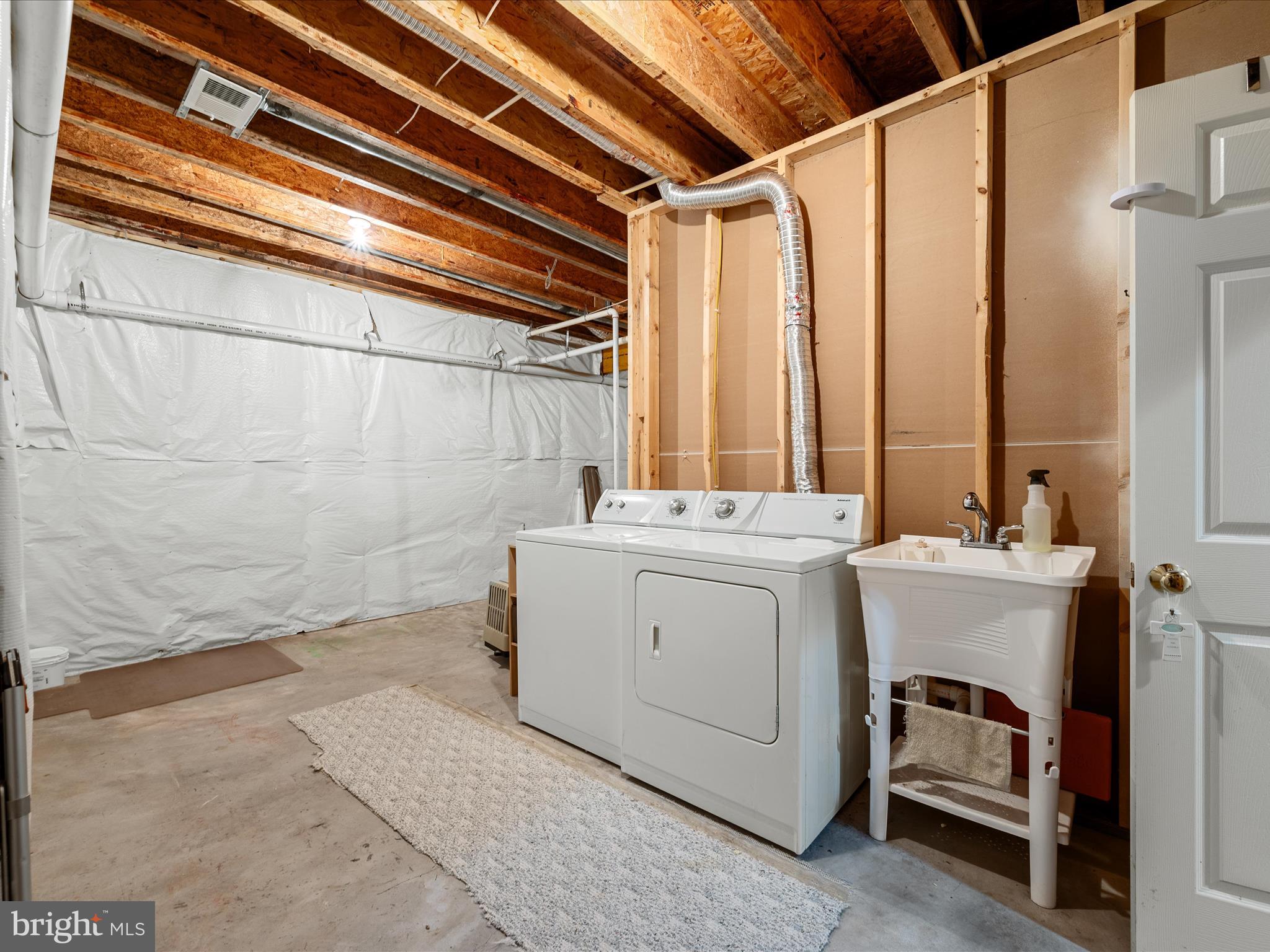 108 Eagle Drive Cross Junction, VA 22625 - Photo 33 of 61 Laundry Area