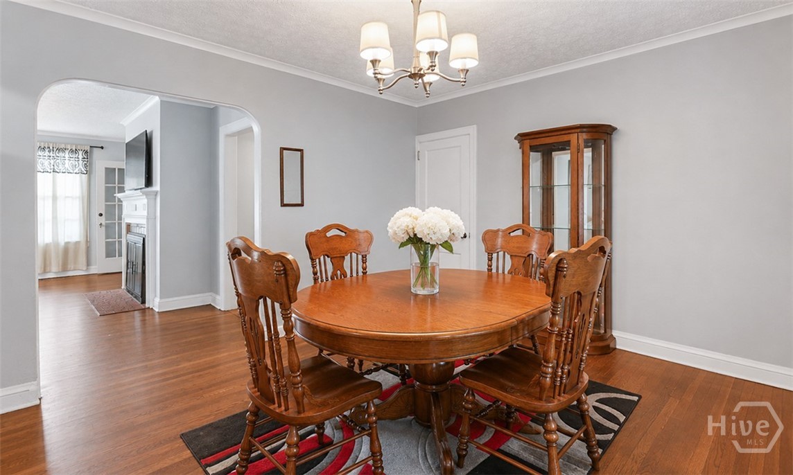 526 R Durant Avenue Savannah, GA 31404 - Photo 12 of 35