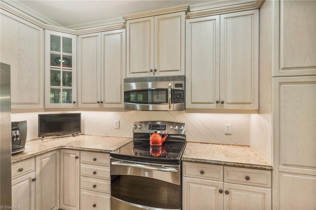 6691 Fegan Road Summerfield, NC 27358 - Photo 14 of 48 Gallery Image 14