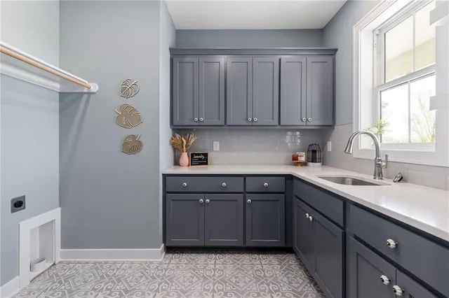 $1,100,000 | 18068 Stillwell Road, Bonner Springs, KS 66012