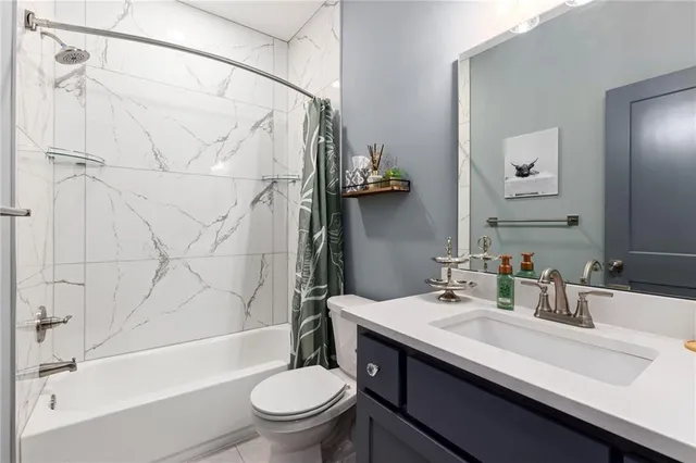 $1,100,000 | 18068 Stillwell Road, Bonner Springs, KS 66012