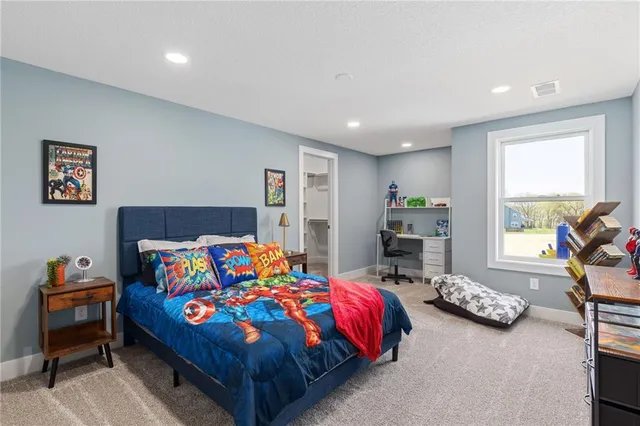 $1,100,000 | 18068 Stillwell Road, Bonner Springs, KS 66012