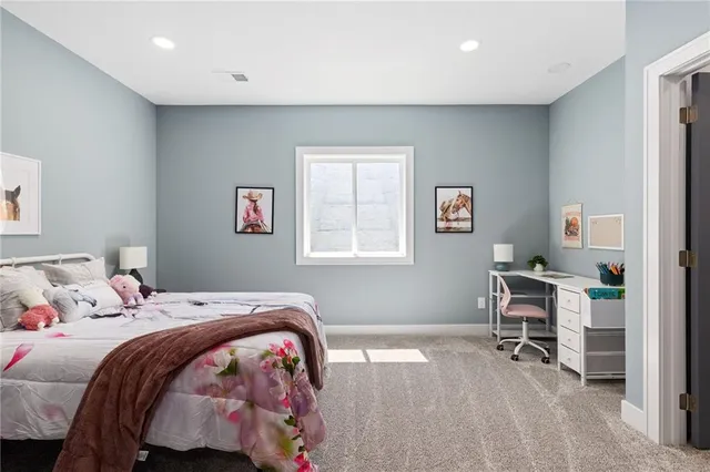 $1,100,000 | 18068 Stillwell Road, Bonner Springs, KS 66012