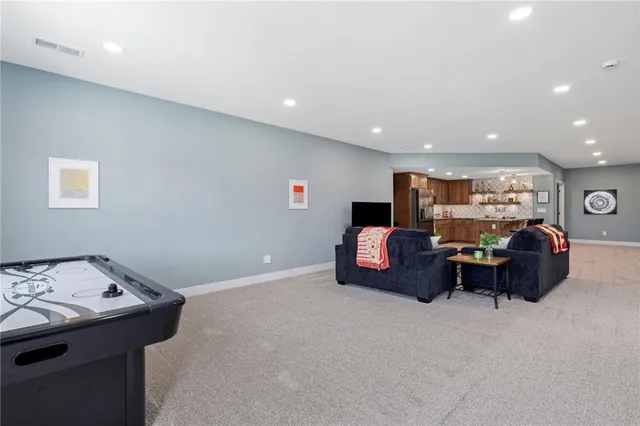 $1,100,000 | 18068 Stillwell Road, Bonner Springs, KS 66012