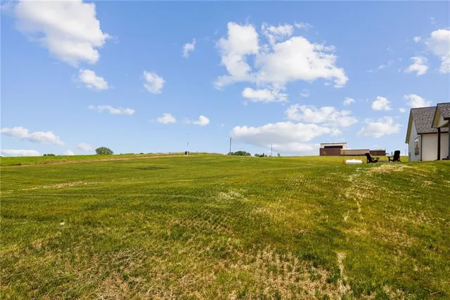 $1,100,000 | 18068 Stillwell Road, Bonner Springs, KS 66012