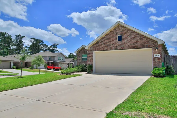 $1,875 | 19326 Via Vinovo Court, New Caney, TX 77357