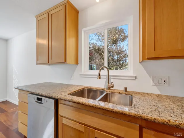 $429,000 | 7 Kingston Lane, Cotati, CA 94931