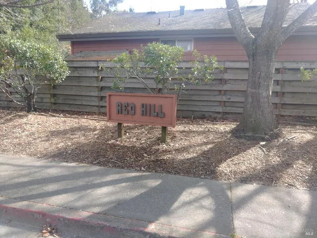 $429,000 | 7 Kingston Lane, Cotati, CA 94931