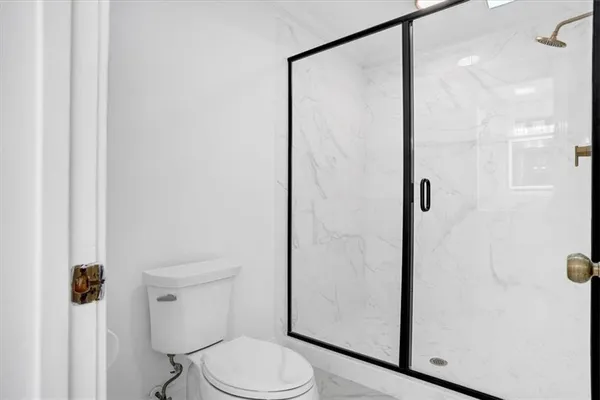 a bathroom with a tub