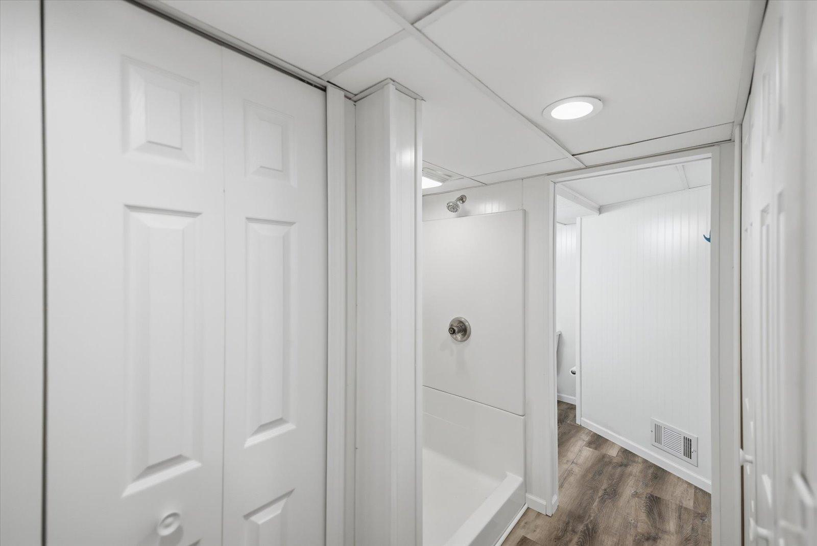 4409 Poplar Bridge Road Bloomington, MN 55437 - Photo 34 of 46 Gallery Image 34