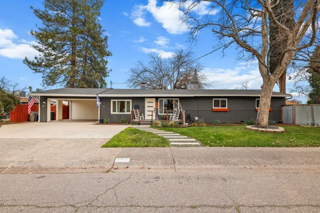 $424,900 | 2041 Athens Avenue, Redding, CA 96001