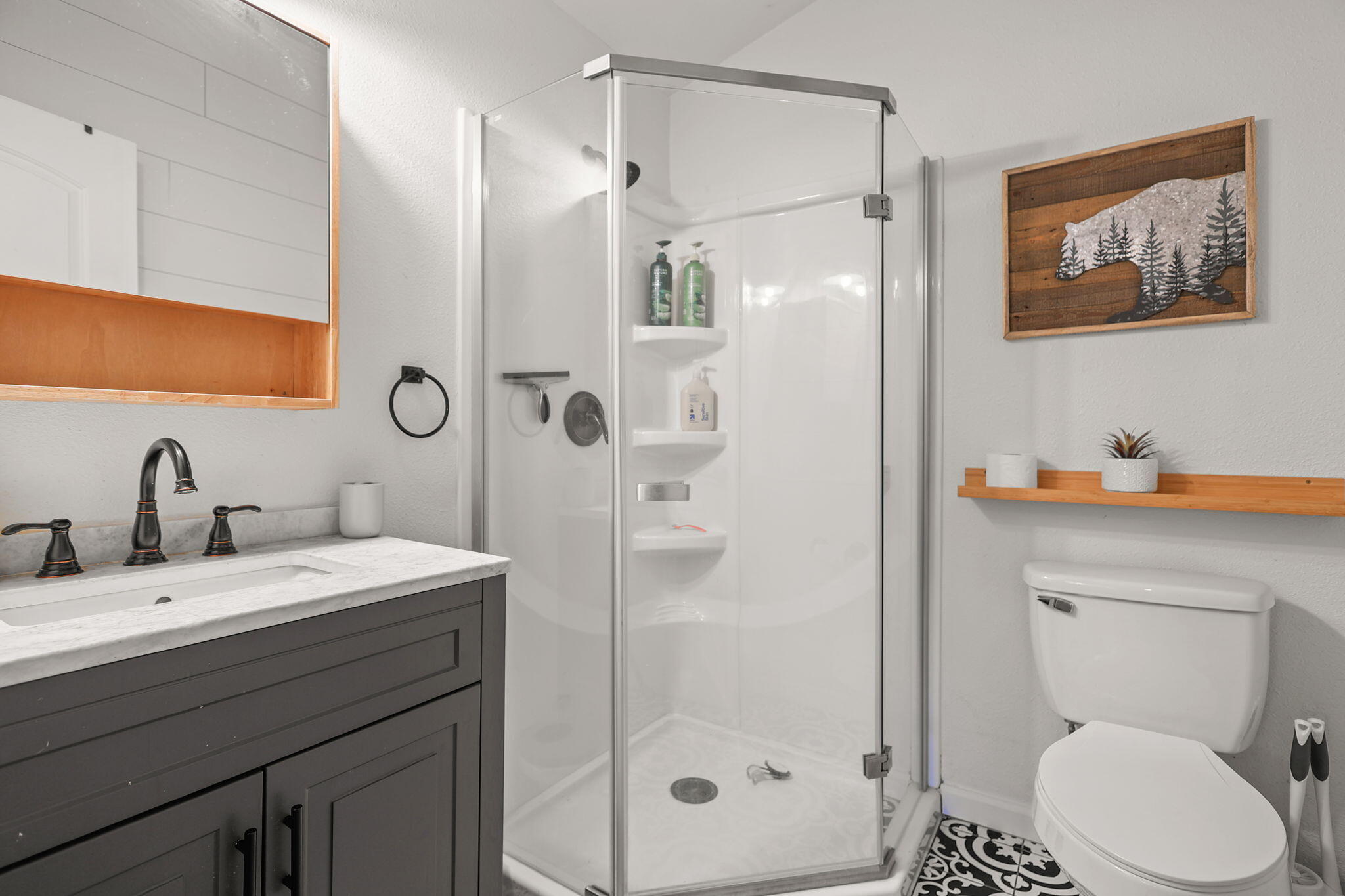 2041 Athens Avenue Redding, CA 96001 - Photo 20 of 28 2041 Athens Avenue