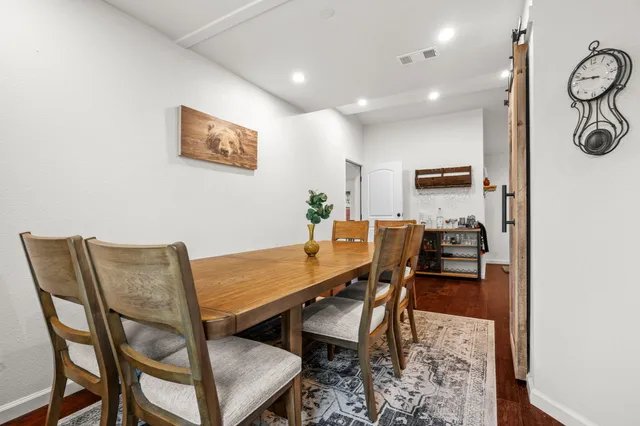 $424,900 | 2041 Athens Avenue, Redding, CA 96001