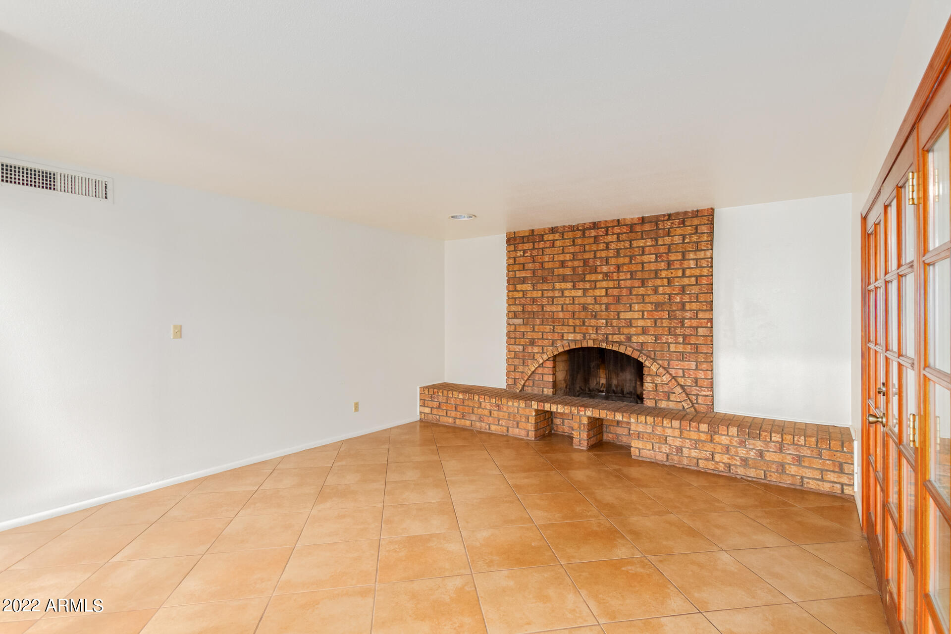 2916 South Terrace Road Tempe, AZ 85282 - Photo 3 of 26 03 - Terrace