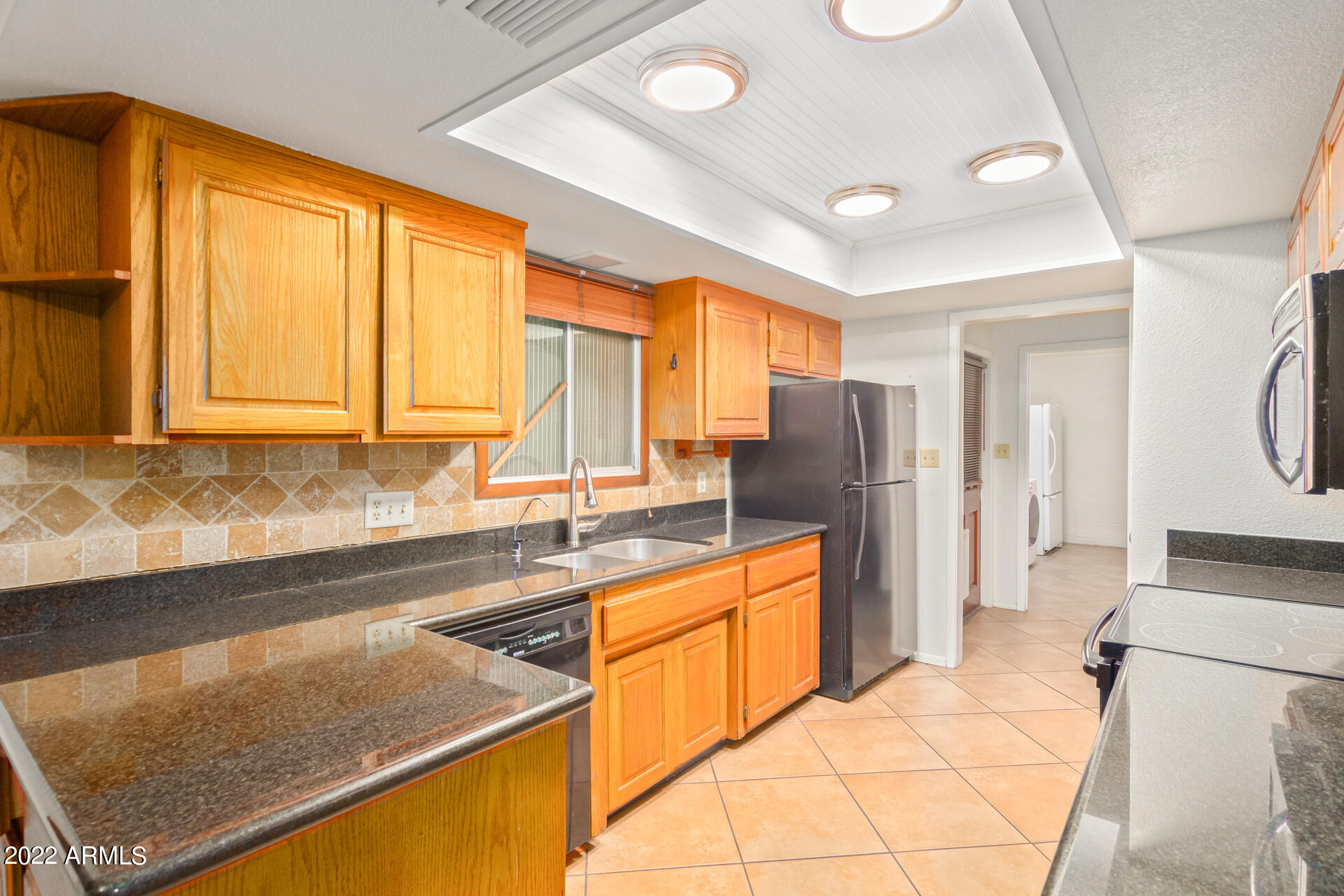 2916 South Terrace Road Tempe, AZ 85282 - Photo 7 of 26 08 - Terrace