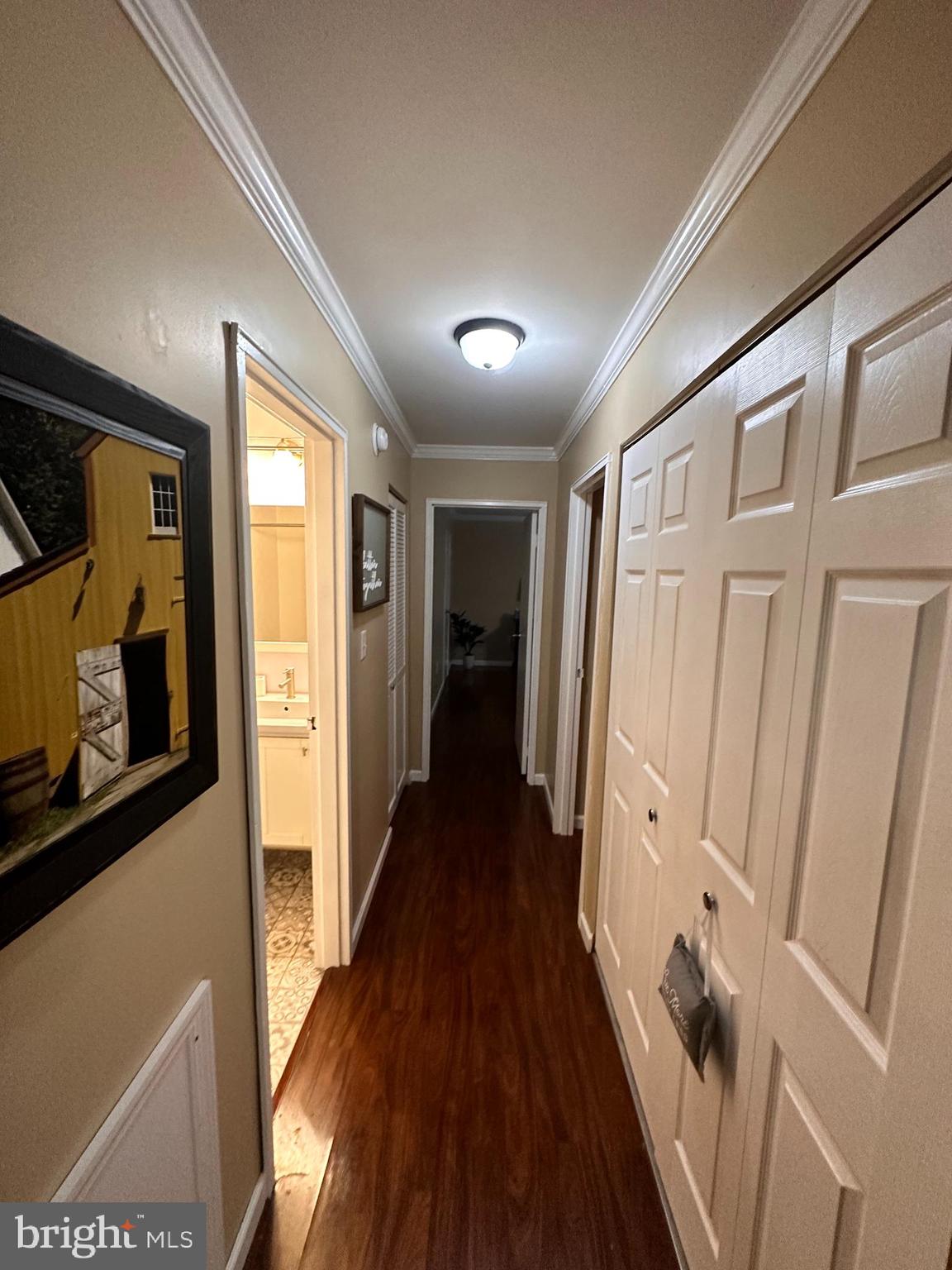 314 Valleybrook Drive Lancaster, PA 17601 - Photo 14 of 19 a view of hallway with wooden floor and closet