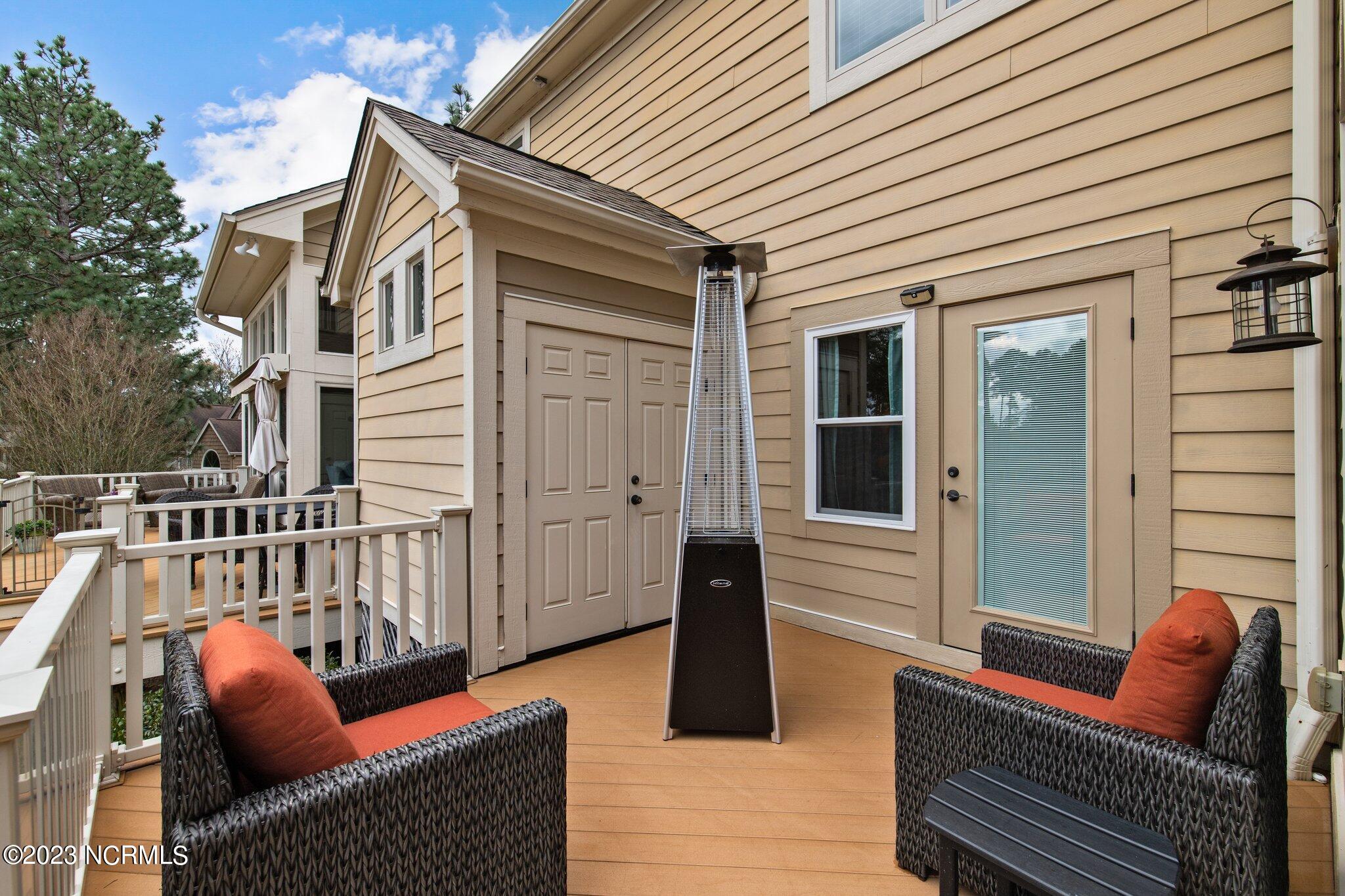 150 Cochrane Castle Circle Pinehurst, NC 28374 - Photo 4 of 35 Rear Deck