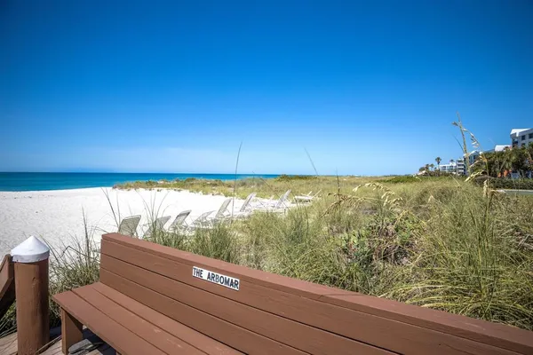 $10,500 | 4485 Gulf Of Mexico Drive, Unit PH2, Longboat Key, FL 34228