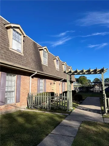 $1,350 | 3509 Kent Avenue, Unit C, Metairie, LA 70006
