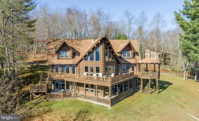 $1,329,000 | 439 Paradise Heights, Oakland, MD 21550
