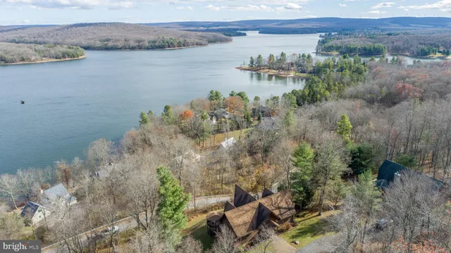 $1,329,000 | 439 Paradise Heights, Oakland, MD 21550