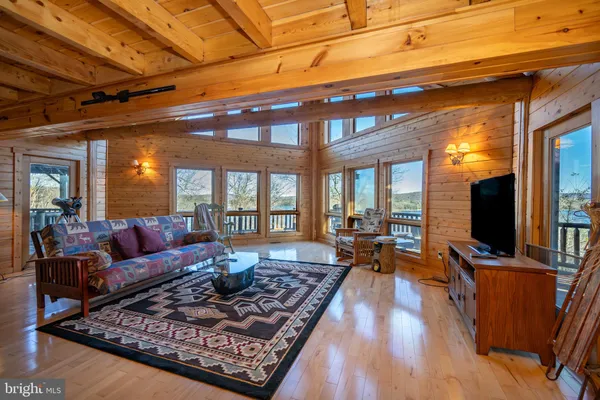 $1,329,000 | 439 Paradise Heights, Oakland, MD 21550