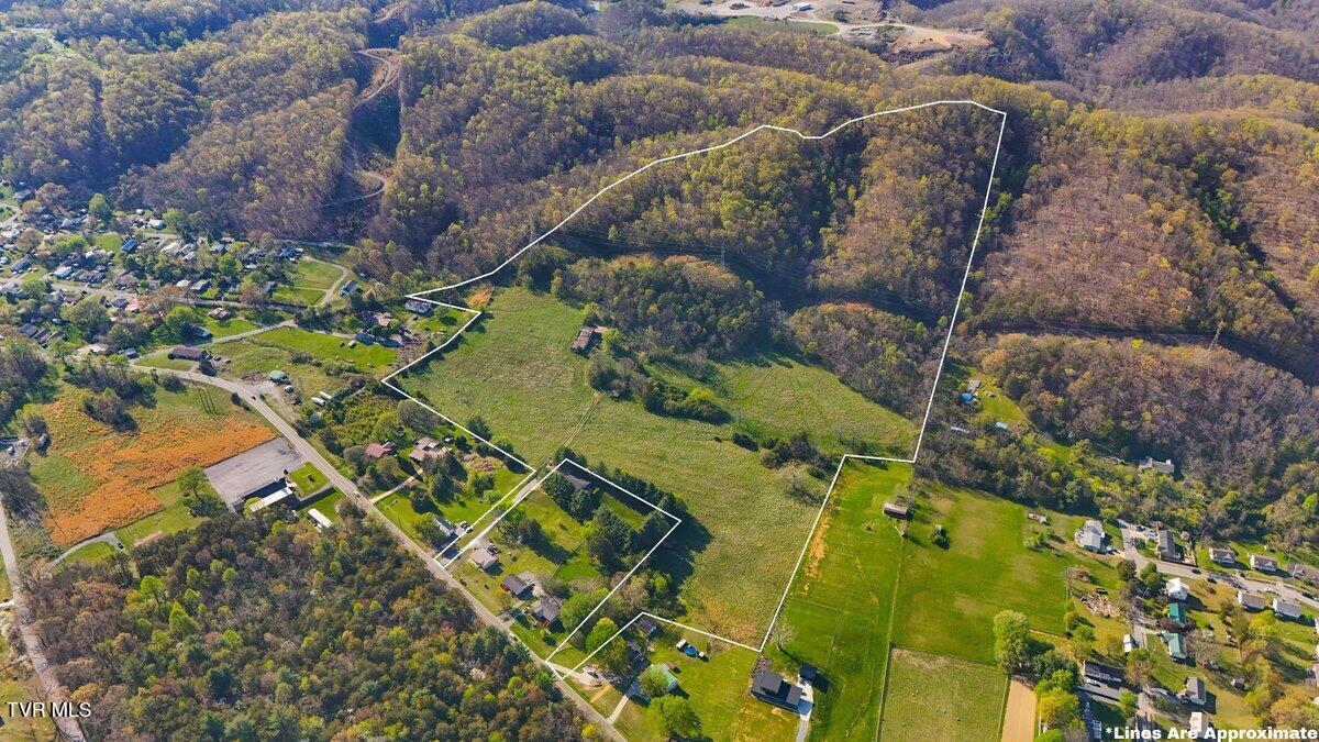 814 Frank Jones Road Johnson City, TN 37601 - Photo 4 of 18 DJI_20260409172536_0258_D