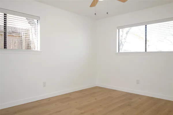 $1,400 | 1106 August Drive, Unit A, Austin, TX 78753