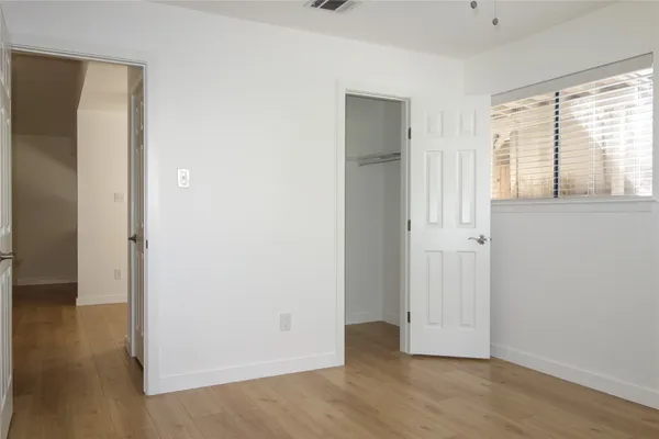 $1,400 | 1106 August Drive, Unit A, Austin, TX 78753