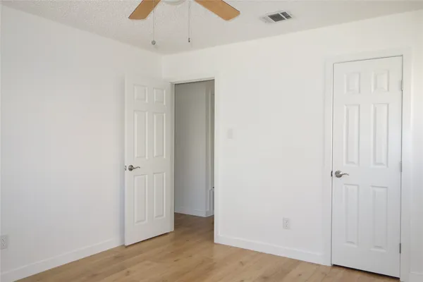 $1,400 | 1106 August Drive, Unit A, Austin, TX 78753