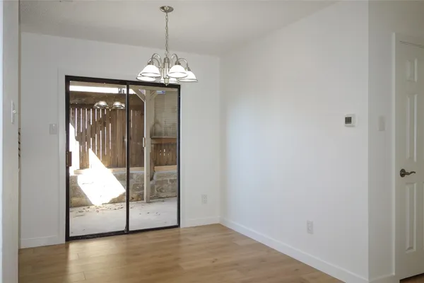 $1,400 | 1106 August Drive, Unit A, Austin, TX 78753