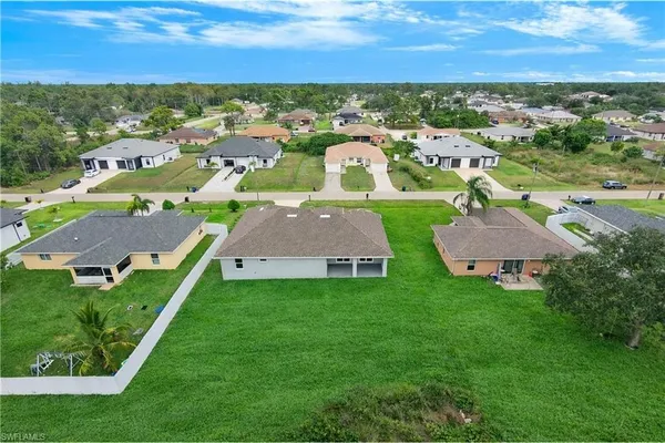 $2,200 | 1043 Albert Avenue, Lehigh Acres, FL 33971