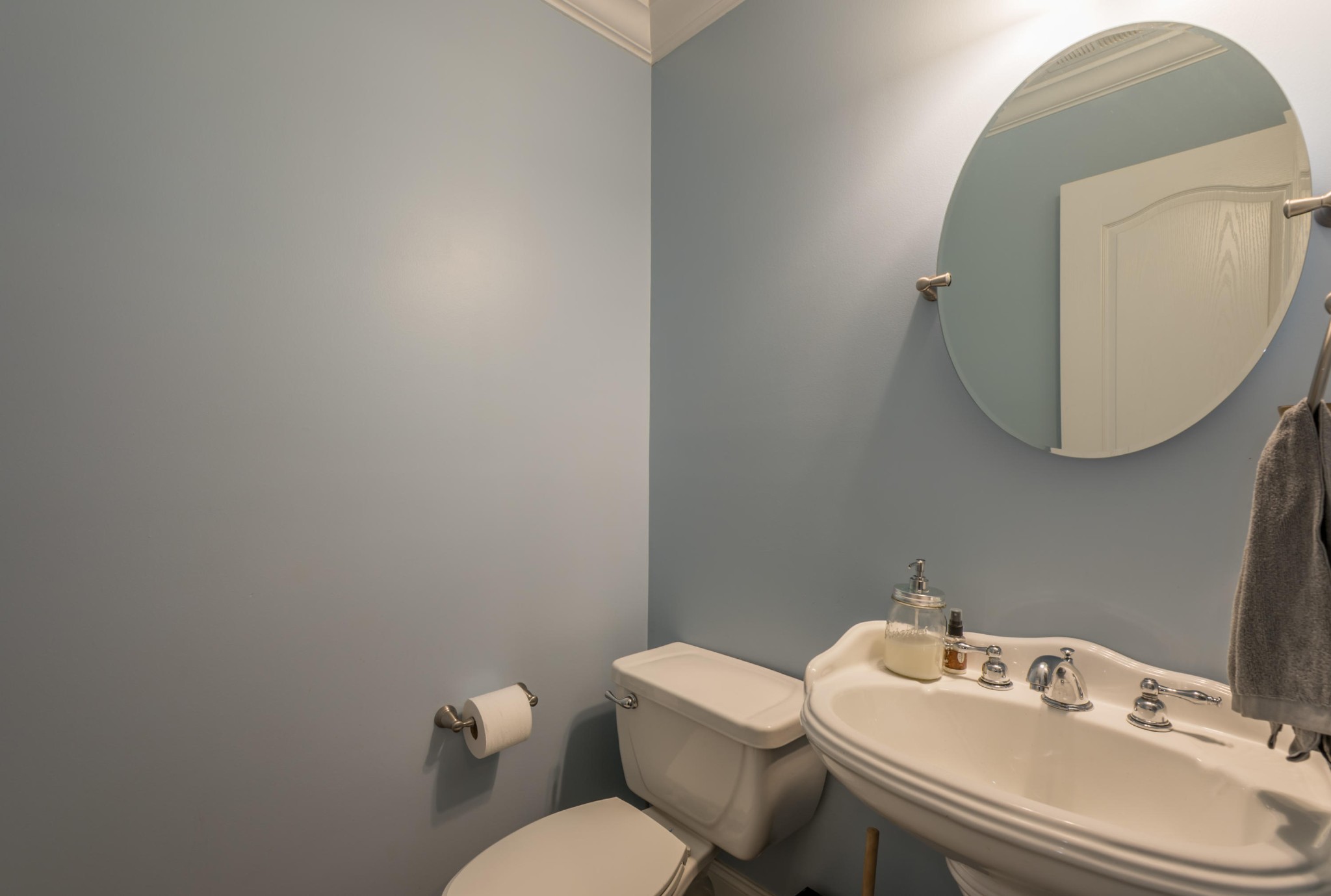 12665 Clear Ridge Road Knoxville, TN 37922 - Photo 35 of 39 a bathroom with a sink mirror and toilet