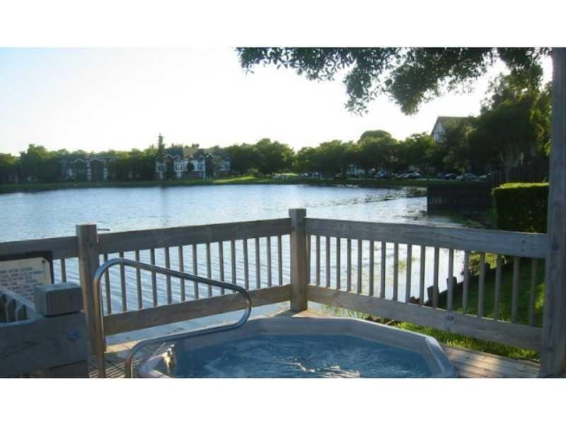 3650 Inverrary Drive, Unit 3Q Lauderhill, FL 33319 - Photo 11 of 16 Photo 11
