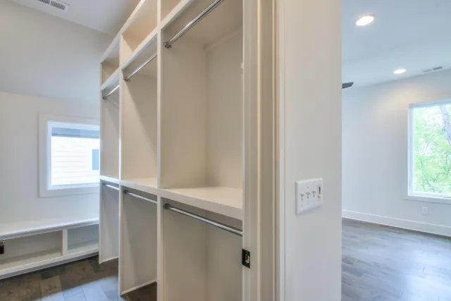 $3,895 | 1107 B Argyle Avenue, Nashville, TN 37203