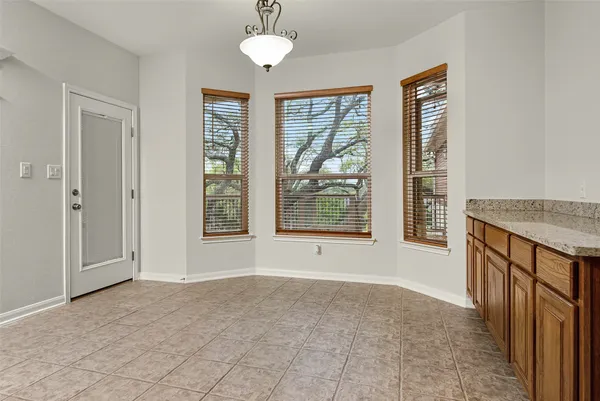 $3,150 | 1617 Mountain Springs, Canyon Lake, TX 78133