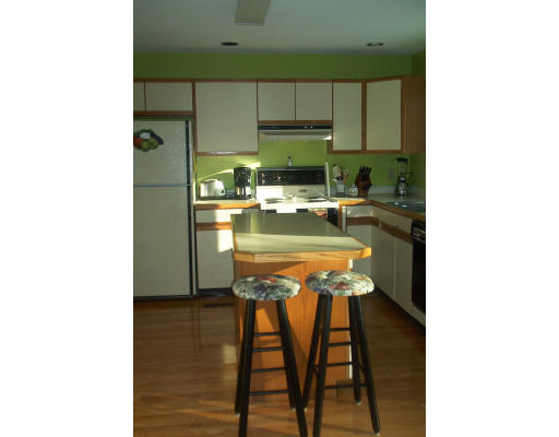 59 Sylvester Road Northampton, MA 01062 - Photo 6 of 8 Gallery Image 6