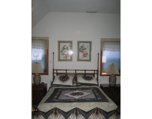 59 Sylvester Road Northampton, MA 01062 - Photo 8 of 8 Gallery Image 8