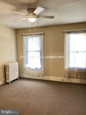 $950 | 4630 Greene Street, Unit 3, Philadelphia, PA 19144