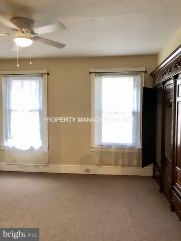 $950 | 4630 Greene Street, Unit 3, Philadelphia, PA 19144