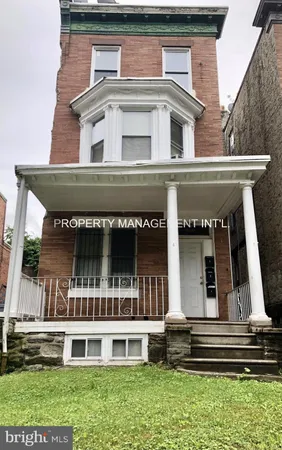 $950 | 4630 Greene Street, Unit 3, Philadelphia, PA 19144