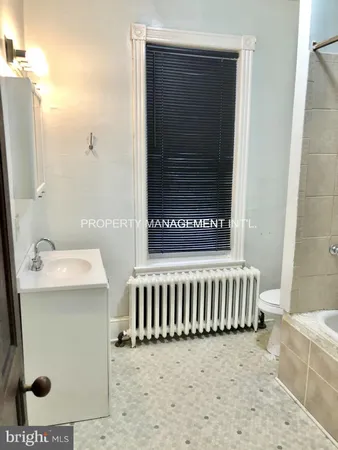 $950 | 4630 Greene Street, Unit 3, Philadelphia, PA 19144