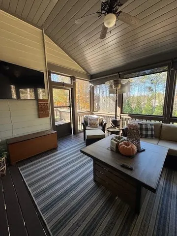 $1,239,000 | 5455 Fishermans Cove, Gainesville, GA 30506