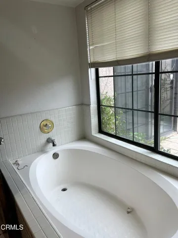 $4,000 | 2201 Firestone Court, Oxnard, CA 93036