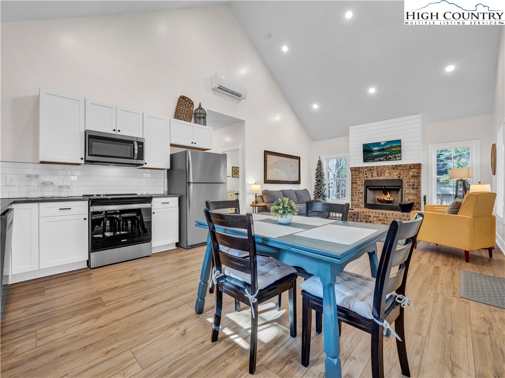 741 Pine Ridge Road Beech Mountain, NC 28604 - Photo 11 of 27