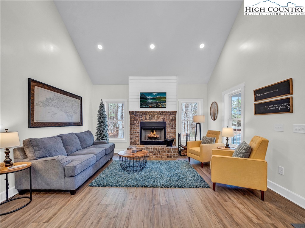 741 Pine Ridge Road Beech Mountain, NC 28604 - Photo 4 of 27