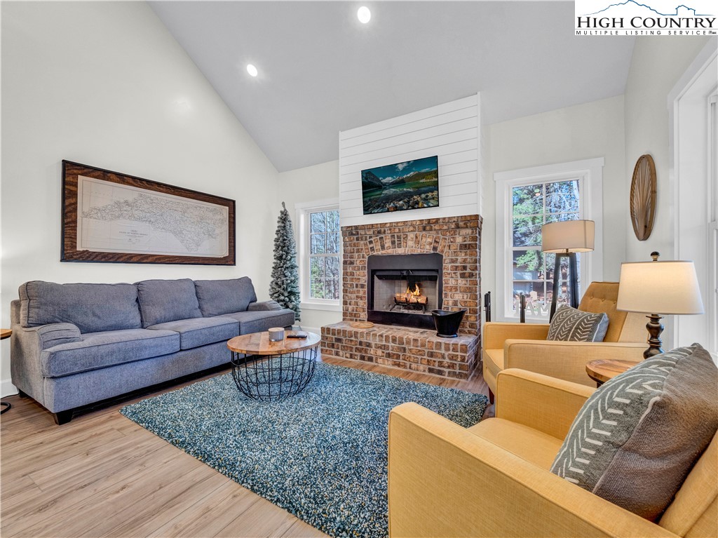 741 Pine Ridge Road Beech Mountain, NC 28604 - Photo 6 of 27