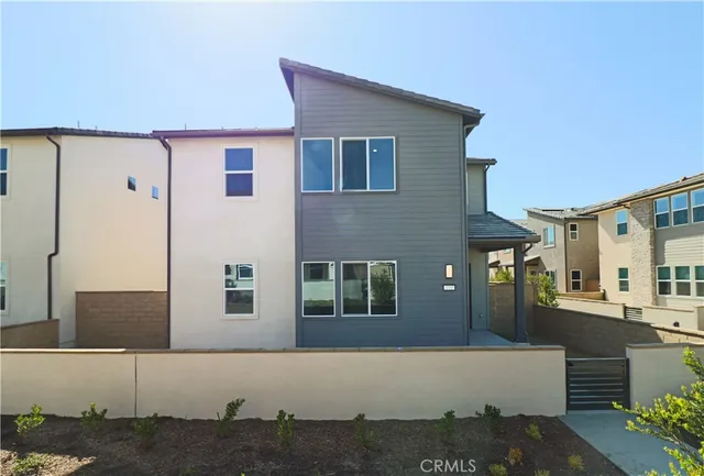 $6,500 | 273 Shoveler, Irvine, CA 92618