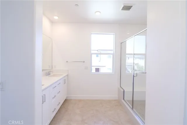 $6,500 | 273 Shoveler, Irvine, CA 92618