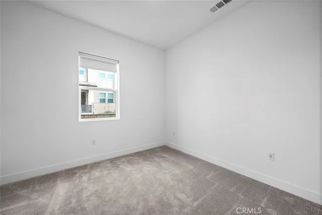 $6,500 | 273 Shoveler, Irvine, CA 92618